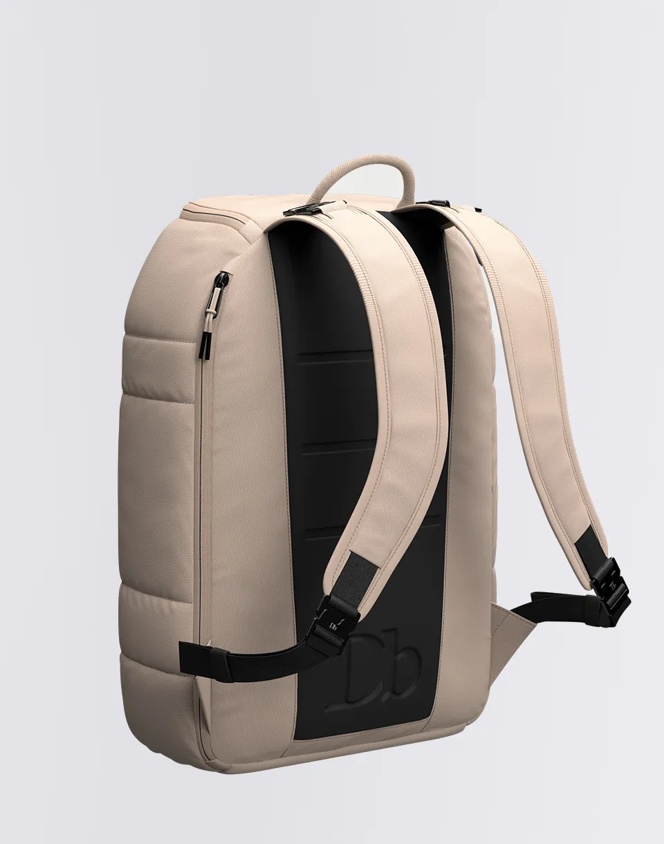 Db Ramverk Backpack 21L Fogbow Beige